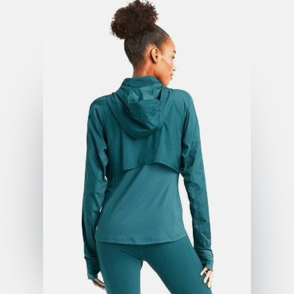 All in Motion Lightweight Jacket - Picture 2 of 7